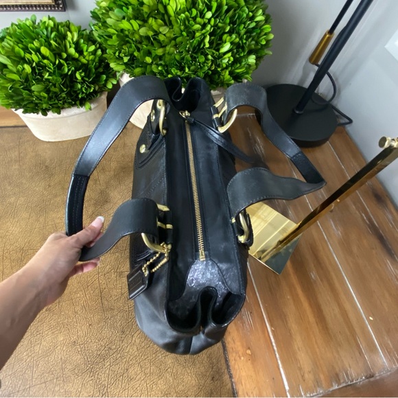 Coach Soho Buckle Satchel Black with Gold Hardware - Picture 9 of 15